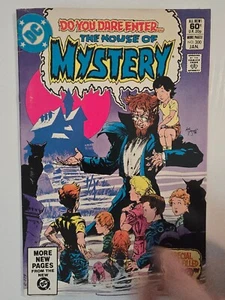 HOUSE OF MYSTERY #300 DC COMICS 1982 TODD MCFARLANE BRIEFS - Bild 1 von 2