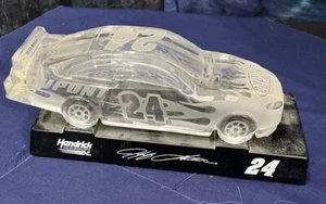 Vintage 1999 Jeff Gordon #24 Dupont Superman Crystal Car Action 1:24 NASCAR - Picture 1 of 8