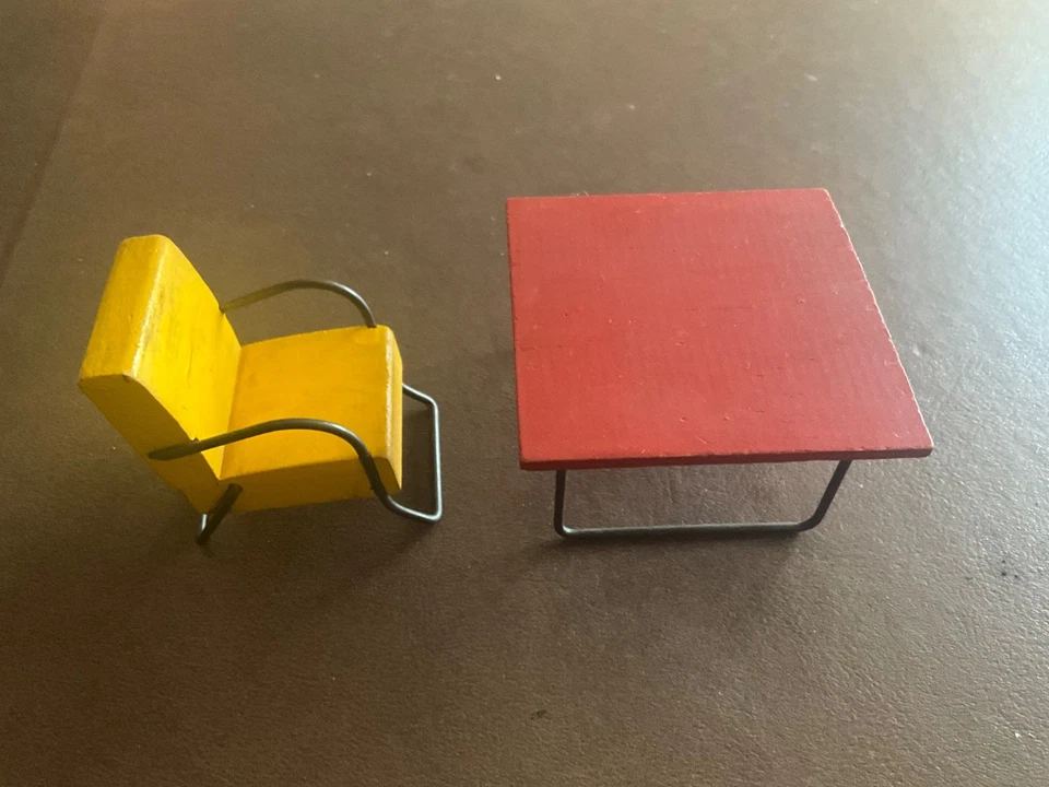 Silla y mesa vintage de muebles para casa de muñecas Kage Strombecker de los años 40 - metal/madera Foto 1 de 4