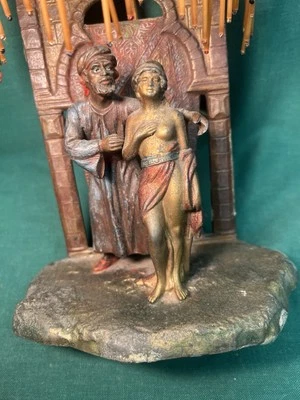 "Lámpara de mesa Viena Spelter de 1900, estilo Franz Bergman 13"" de alto" Foto 1 de 4