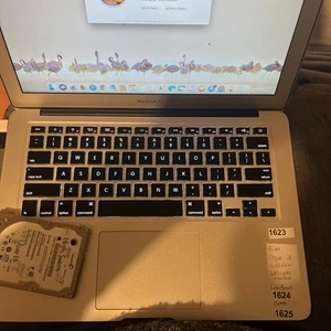 Apple MacBook Air A1369 A1466 13” 2011-2017 PALMREST FRAME KEYBOARD SKU 1623 - Picture 1 of 2