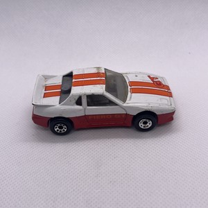 1985 Matchbox PONTIAC FIERO GT - Red/White - 1:56 - Macau - G/VG