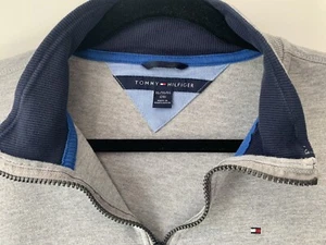 Tommy Hilfiger Boys Gray Pullover Size 20 Zipper Collar - Picture 1 of 4