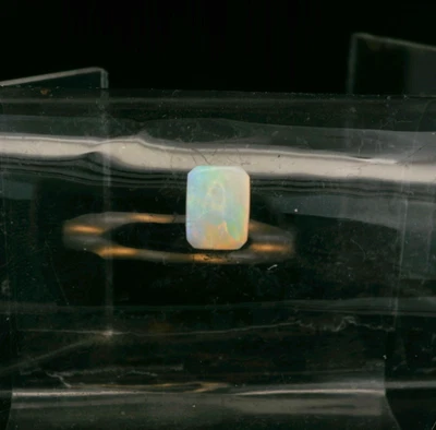 Ópalo cabujón etíope natural genuino con forma de esmeralda de 0,98 quilates 8 x 6 mm Foto 1 de 4