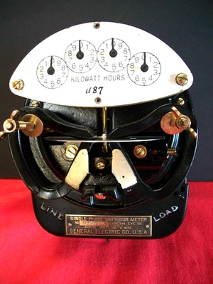 Vintage/Antique General Electric I-14, 115 V/10 amp No Glass Cover - Image 1 of 4