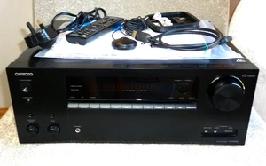 ONKYO TX-NR686 Ricevitore di rete 7.2 con Dolby Atmos/DTS-X/4K/HDMI/Bluetooth/THX - Foto 1 di 24