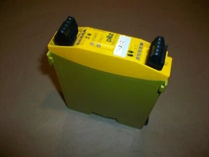 PILZ PNOZ mo1p MODULO DI ESPANSIONE RELÈ DI SICUREZZA - Foto 1 di 3