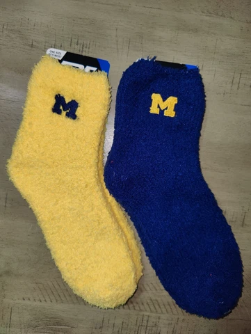 Michigan Wolverines Women's Soft Fuzzy Fluffy NCAA Ankle Sleep Socks 2 Pair Set Cover