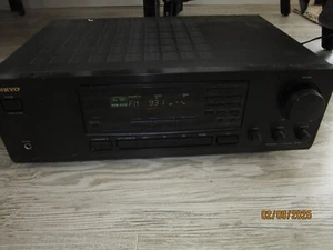 Onkyo TX-8211 FM Stereo / AM Receiver 180w - 2 CH AM/FM/Video/Tape/Phono VGC! - Picture 1 of 7