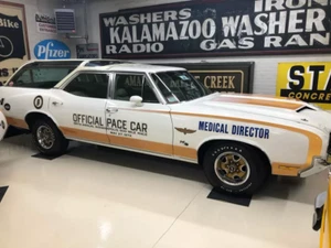 1972 Oldsmobile Vista Cruiser + more/weitere: Fenster-Scheiben+Radio - Bild 1 von 3
