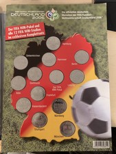 12 FIFA WM Stadien Medaillen 2016