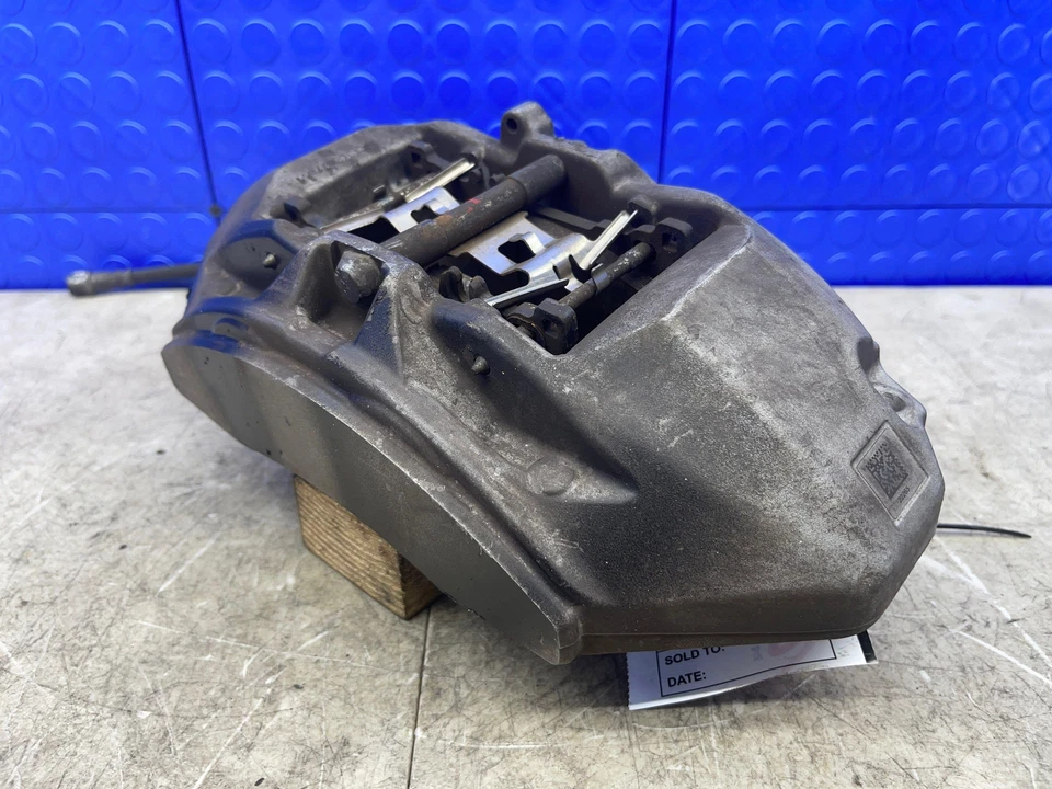 2014-2020 MERCEDES-BENZ S550 OEM FRONT LEFT BRAKE CALIPER SILVER - Image 1 of 4