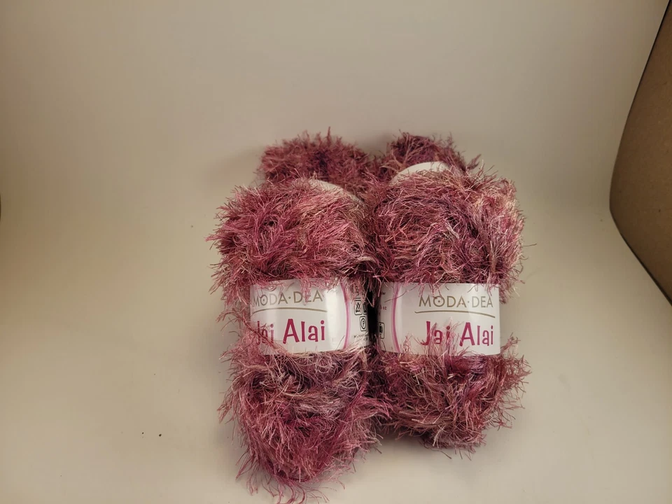 MODA DEA JAI ALAI 4 Skein BLOOM Rose Pink 50g 98yd Eyelash Yarn - Image 1 of 1