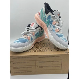 Nike Kyrie 8 GO GS Chinese New Year Basketballschuhe 4Y Photon Dust DQ8076-002 - Bild 1 von 5