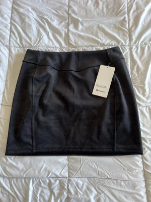 New Lululemon Scuba High Rise Mini Skirt Velvet Size Large Black, Stretch, NEW - Image 1 of 4