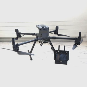 DJI Matrice 300 RTK M300 Industrial Drone Excellent! from JP - Picture 1 of 11