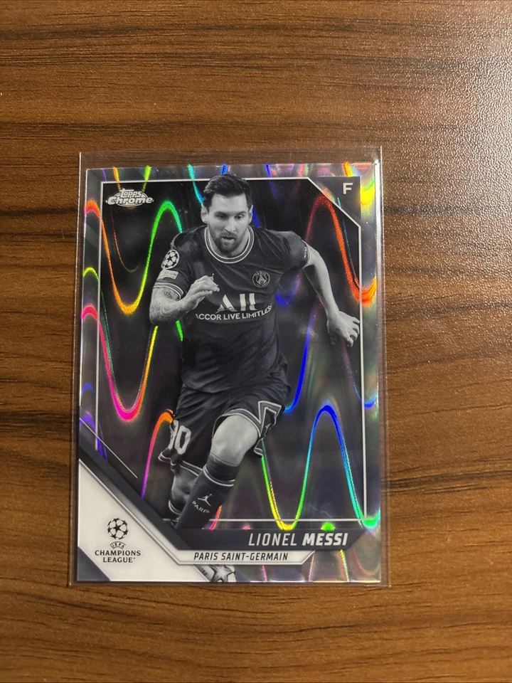 🔥PSA 9 OR 10 POTENTIAL🔥 Lionel Messi Ray wave Refractor - Image 1 of 2