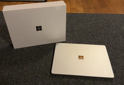 Microsoft Surface Laptop 2025 13in - Very Nice Condition - Image 1 of 4