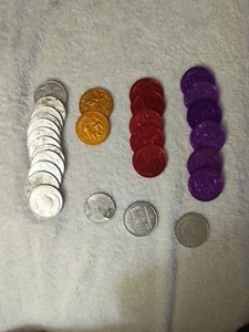 28 Coins/Tokens 1986 Multicolor Assortment Of Mardi Gras New Orleans Round - Picture 1 of 13