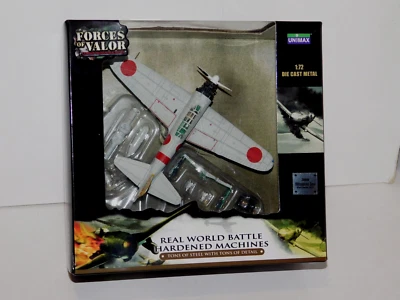 Japanischer MITSUBISHI A6M ZERO PEARL HARBOUR 1941 FORCES OF VALOR 85032 1:72 - Bild 1 von 3