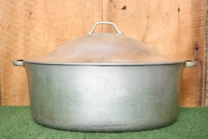Vintage SUPER MAID COOKWARE Aluminum 12" Oval Roaster Dutch Oven w/Lid - Picture 1 of 11