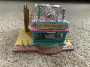 Bluebird Polly Pocket Light-UP Supermarket 1995 funciona, leer piezas faltantes - Imagen 1 de 16