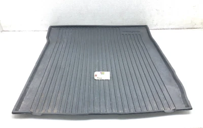 Alfombrilla de goma para todo tipo de clima maletero trasero Volvo S90 2017-2019 revestimiento de carga OEM Foto 1 de 4