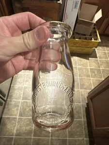 Hurstbourne Farms geprägte halbe Pint Milchflasche St. Matthews Kentucky KY - Bild 1 von 10
