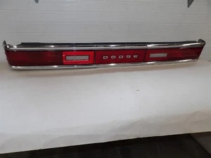 DODGE DYNASTY 88-1993 TAILLIGHT TAIL PANEL ASSEMBLY 3 PIECE SET W/ CENTER PANEL - Picture 1 of 12