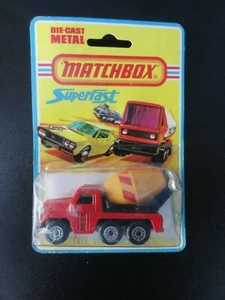 Matchbox Superfast CEMENT TRUCK Nr 19 Unbespielt - Bild 1 von 3