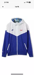 Nike Windrunner Breaking USA Woven Jacket White/Royal Futura FD7664-100 Größe XL - Bild 1 von 6