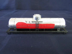 Vintage HO Tyco Train- Top Only- Chrome with Red Stripe Tank Car - Picture 1 of 9