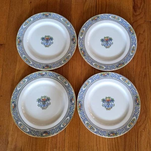 LENOX ~ GOLD STAMP ~ AUTUMN DINNER PLATES ~ SET/4 ~ 24kt. TRIM/IVORY BONE CHINA - Picture 1 of 7