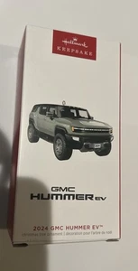Ruedas de camión de metal fundido a presión Hallmark Ornament 2024 GMC Hummer EV 2023 - Imagen 1 de 3