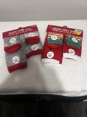 Paquete de 4 calcetines navideños familiares a juego conjunto de copos de nieve #POS Foto 1 de 4