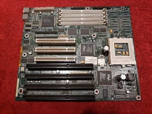 M33)   Vintage Gateway 2000 #PBA 634383-808 Motherboard, 1994/95, Socket 5. - Picture 1 of 3