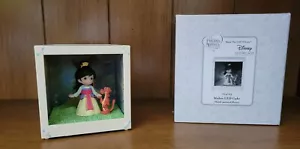 Precious Moments Mulan LED Cube Disney Showcase Collection 164113 New - Picture 1 of 7