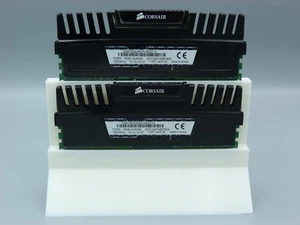 2x 8GB Corsair VENGEANCE CMZ16GX3M2A1600C10 16GB DDR3 1600MHz PC3-12800U PC RAM - Bild 1 von 2
