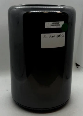 Apple Mac Pro (500GB SSD, Quad-Core Xeon E5, 3.7GHz, 32GB RAM) Black - Image 1 of 2