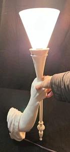 Unikat Vintage Freiheitsstatue Fackel tragender ARM mit Fackel Wandleuchter Lampe - Bild 1 von 18