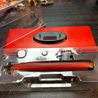 Modelo 1:350 de submarino de ataque clase Song chino Foto 1 de 4