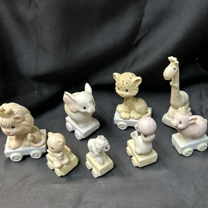 Precious Moments Train Set Baby Animals 8 Pieces 1983 - Picture 1 of 5