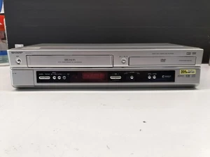Sharp DV-NC750 VHS/DVD Deck guter Zustand nur Gerät aus Japan - Bild 1 von 5