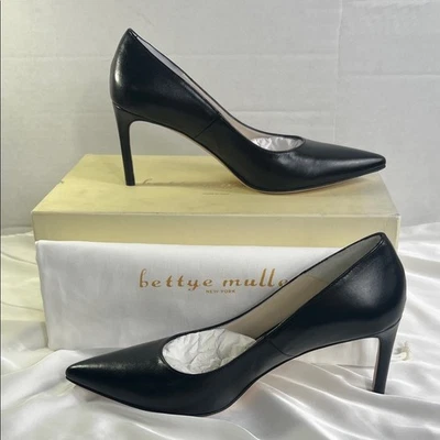 Salto Bettye Muller clássico preto feminino tamanho 39 EUA 8,5 - 9 fabricado na Itália novo - Imagem 1 de 4
