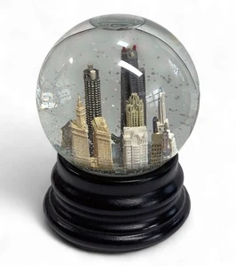 Vintag Saks Fifth Avenue Retired Chicago Musical Snow Globe Glitter Discontinued - Picture 1 of 8