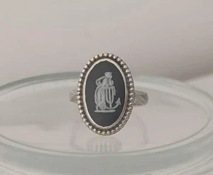 VINTAGE WEDGWOOD STERLING SILVER RING BLACK JASPERWARE CAMEO HOPE AND ANCHOR EUC - Picture 1 of 6