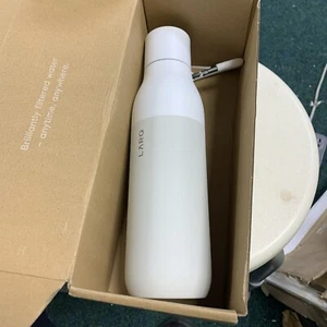Botella LARQ Filtrada - Botella de Agua de Acero Inoxidable Aislada Libre de BPA Nano 25oz - Imagen 1 de 5