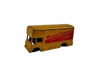 Budgie Pantechnicon Modern Removals Parcel Delivery - Tan - Vintage Van Model 58 - Picture 1 of 5