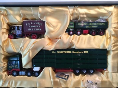 Set Camion BOX CORGI TRUCKS ANNIVERSARIO FODEN - 150 YEARS OF FODEN art.CC99185 - Immagine 1 di 4