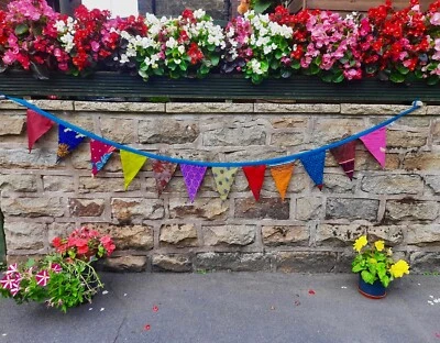 100% Upcycled Sari Bunting, Bunting, Wedding Bunting, Birthday Bunting - Imagem 1 de 4